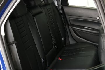 Voertuigafbeelding 15