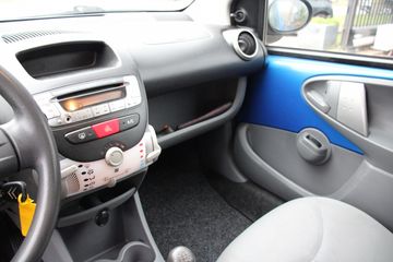 Voertuigafbeelding 15