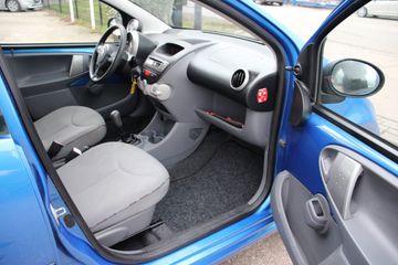 Voertuigafbeelding 7