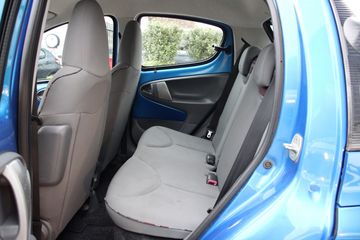 Voertuigafbeelding 9