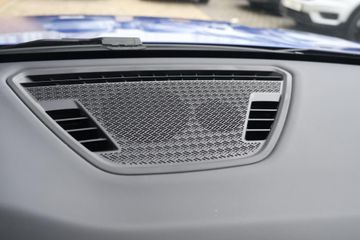 Voertuigafbeelding 42