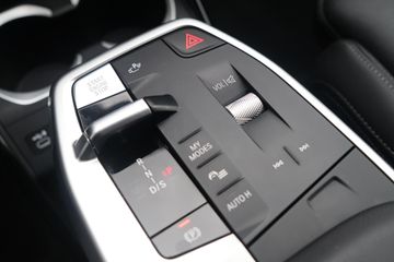 Voertuigafbeelding 44