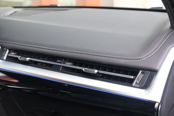 Voertuigafbeelding 46