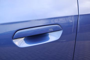 Voertuigafbeelding 9