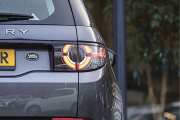 Voertuigafbeelding 6