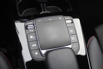 Voertuigafbeelding 26