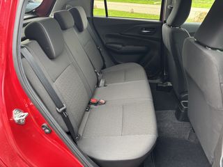 Voertuigafbeelding 12