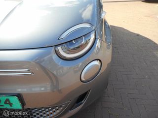 Voertuigafbeelding 17