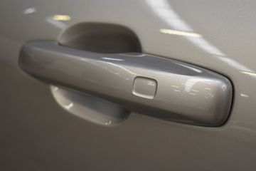 Voertuigafbeelding 10