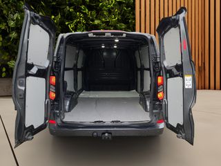 Voertuigafbeelding 6