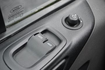 Voertuigafbeelding 19