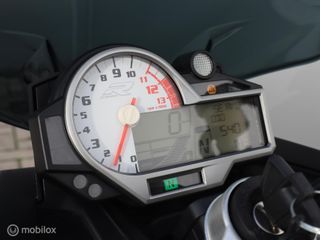 Voertuigafbeelding 4