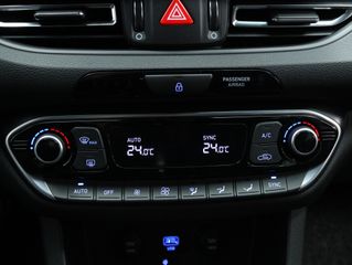 Voertuigafbeelding 38