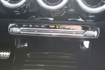 Voertuigafbeelding 38