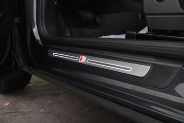 Voertuigafbeelding 18