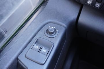 Voertuigafbeelding 18