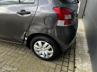 Voertuigafbeelding 4