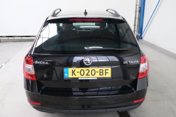 Voertuigafbeelding 5