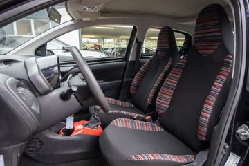 Voertuigafbeelding 14