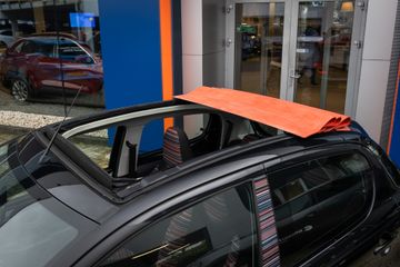 Voertuigafbeelding 8