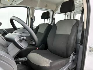 Voertuigafbeelding 30