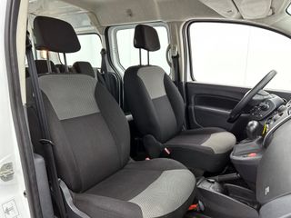 Voertuigafbeelding 31