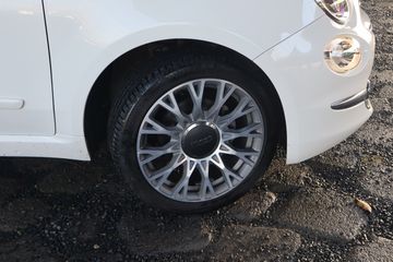 Voertuigafbeelding 7