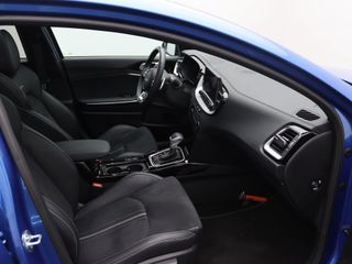 Voertuigafbeelding 28