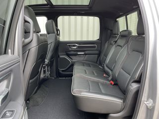 Voertuigafbeelding 43