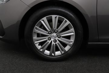 Voertuigafbeelding 6