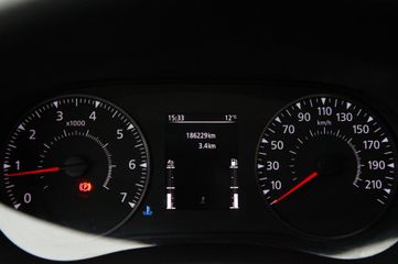 Voertuigafbeelding 12