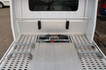 Voertuigafbeelding 8