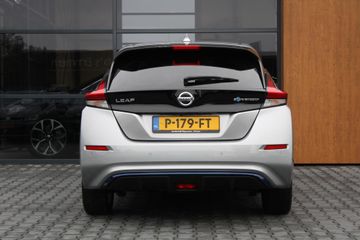 Voertuigafbeelding 16