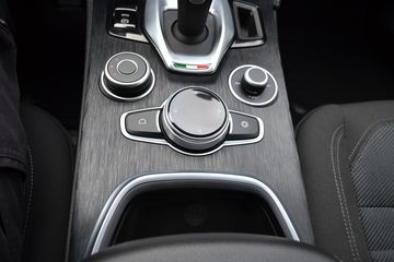 Voertuigafbeelding 21