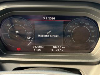 Voertuigafbeelding 12