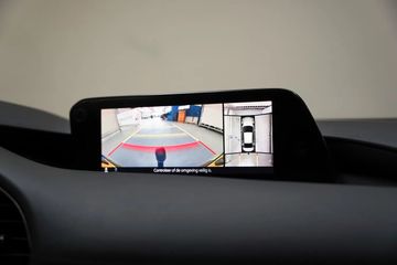 Voertuigafbeelding 6