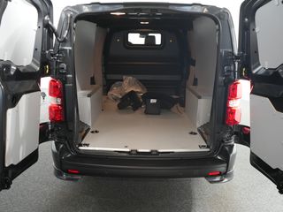 Voertuigafbeelding 26