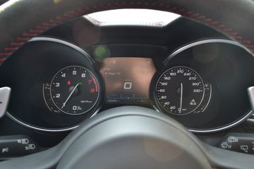 Voertuigafbeelding 17