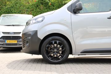 Voertuigafbeelding 11