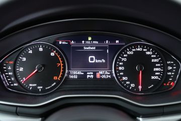 Voertuigafbeelding 8