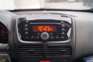 Voertuigafbeelding 13