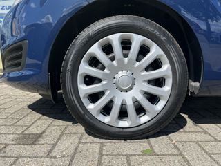 Voertuigafbeelding 6