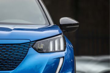 Voertuigafbeelding 3