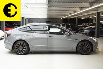 Voertuigafbeelding 10