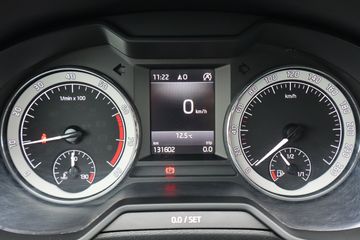 Voertuigafbeelding 6