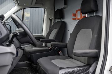 Voertuigafbeelding 10