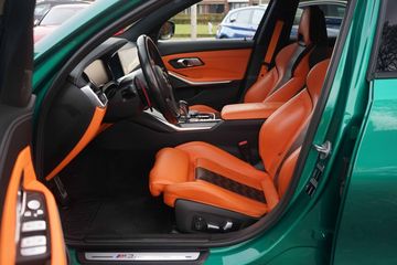 Voertuigafbeelding 14