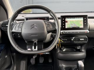 Voertuigafbeelding 2