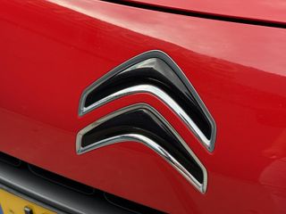 Voertuigafbeelding 31