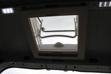 Voertuigafbeelding 15